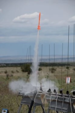 Midge -Toy Rocket 1b80992969c1b559c32204c7759b5891.image .466x700