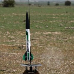 Zephyr Jr. -Toy Rocket 24e5c04a3ffa36bc918928ae2d0e3624.image .700x700