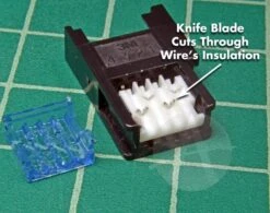 Mini-Clamp Sets -Toy Rocket 26ac7f444e4a1ade6e8e8531dbdbef91.image .700x553