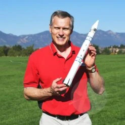 Shavit -Toy Rocket 27f354b88e75af1efb23bedfcc057156.image .700x700