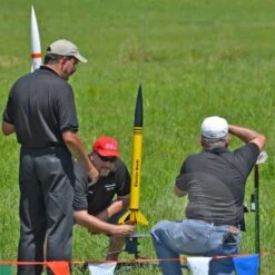 Cluster Duck -Toy Rocket 286bf024b3d62707e7902f4cb9a06ff1.image .700x700