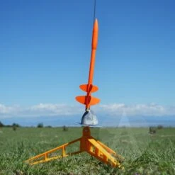 Spek -Toy Rocket 3d2cd9e4ba07132dd39dc9079fb3d5d0.image .700x700