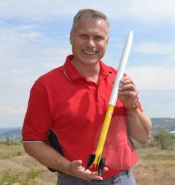 Toy Rocket -Toy Rocket 61d2abe55bb83e34951896ad6ec870e0.image .662x700