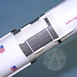 Dr Zooch Saturn V -Toy Rocket a439bd11d415b312d19d7d8587ecabc8.image .700x700
