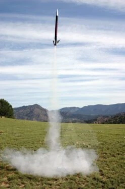 DYNASTAR Grappler -Toy Rocket c5179d24acb43b4efdf184e4a8d17bda.image .466x700