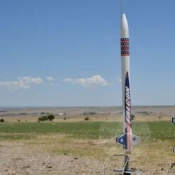 Quest Falcon -Toy Rocket d5352f7239991f3e07e9f0050f19e0e4.image .700x700