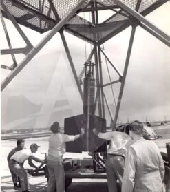 Wac Corporal With Tiny Tim Booster (18mm) -Toy Rocket ea9c491037f91ccaf4f83897567424ed.image .318x359