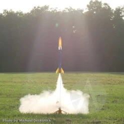 Dynamo 10 Dynamo -Toy Rocket ede8958c9b9fc52b86c353547cc6353b.image .700x700